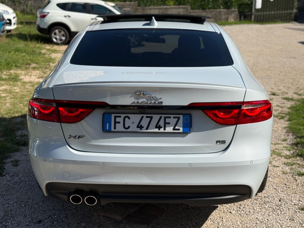 Jaguar XF 2.0 D 180 CV R-SPORT TETTO KMCERT GARANZ UNICOPR