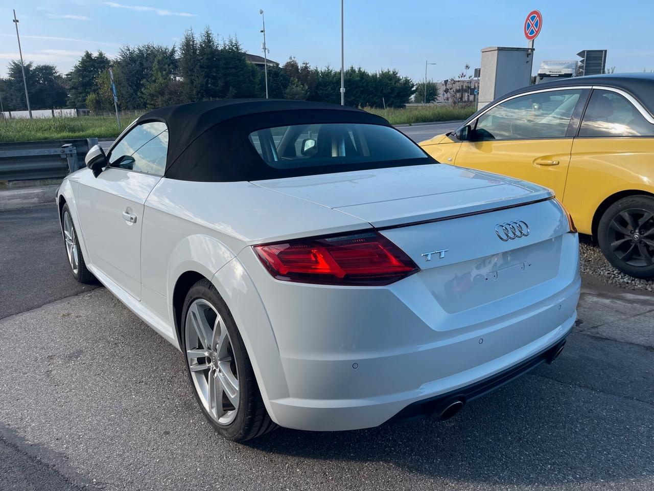 Audi TT Roadster 1.8 TFSI S tronic