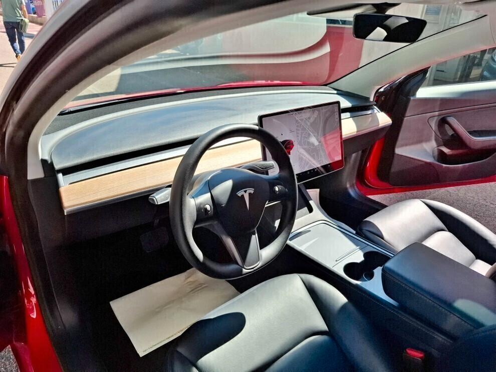 Tesla Model 3 Long Range Dual Motor AWD