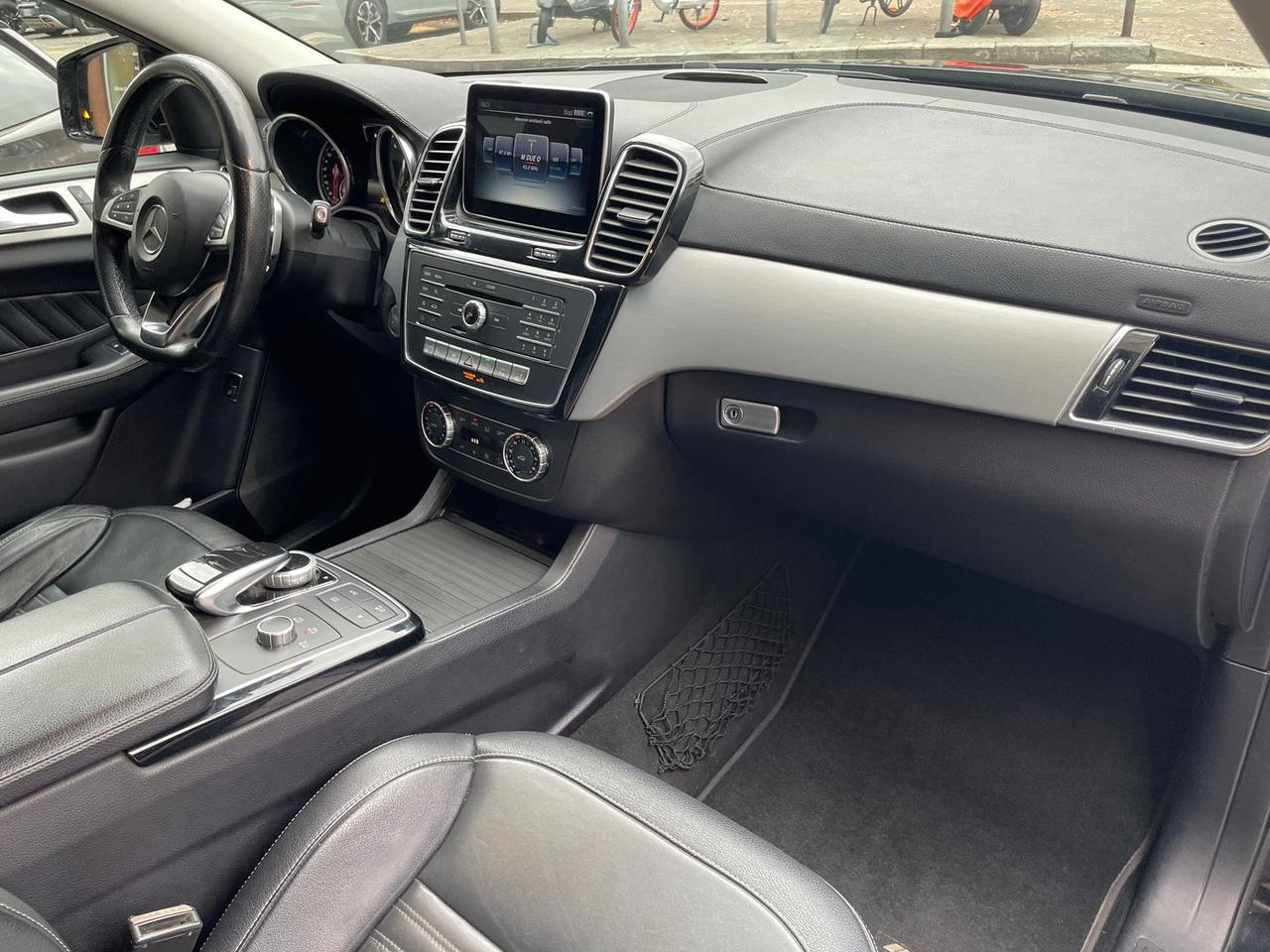 Mercedes-Benz GLE 350 350 D V6 Premium Plus #7753