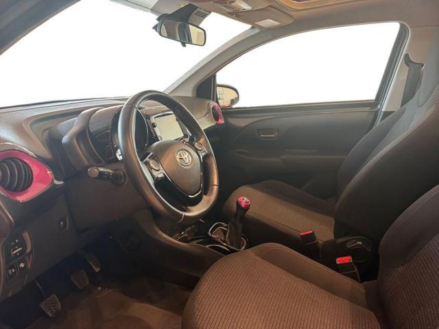 TOYOTA Aygo Connect 1.0 VVT-i 72 CV 5 porte x-wave