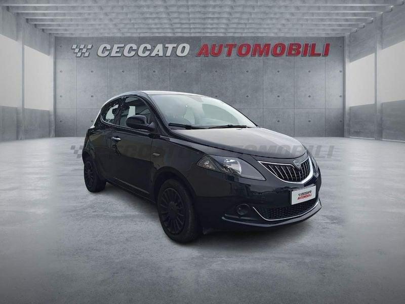 Lancia Ypsilon Ypsilon 1.0 firefly hybrid Silver s&s 70cv 5p.ti