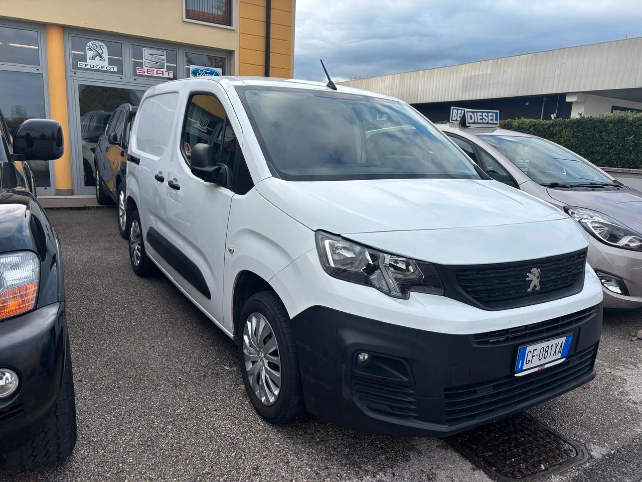 Peugeot Partner 1.5 102 cv anno 2021 con 92000 km