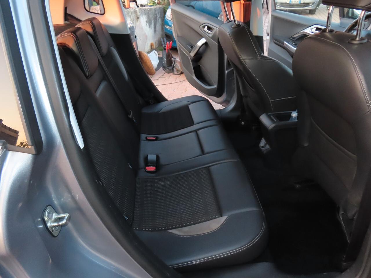 Peugeot 2008 1.6 e-HDi 92 CV Allure KM CERTIF