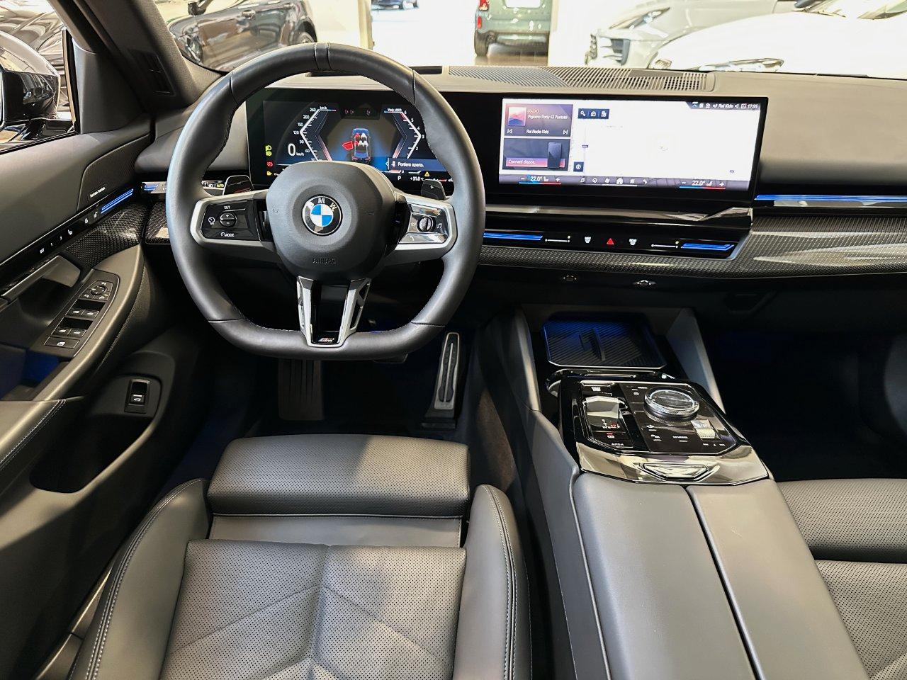 BMW 520 d Touring 48V xdrive MSport Pro-20"-Tetto-FULL-IVA