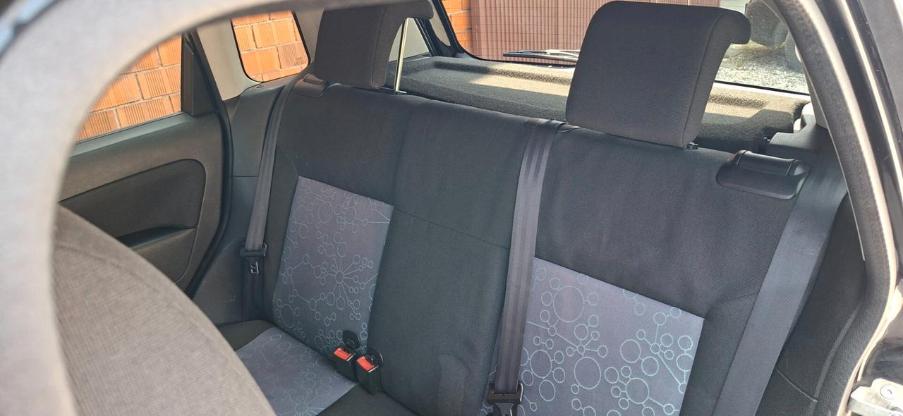 FIESTA 5 PORTE GHIA IDEALE PER NEOPATENTATI