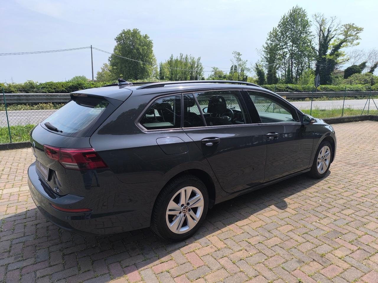 Volkswagen Golf Variant 1.5 eTSI EVO ACT DSG Life
