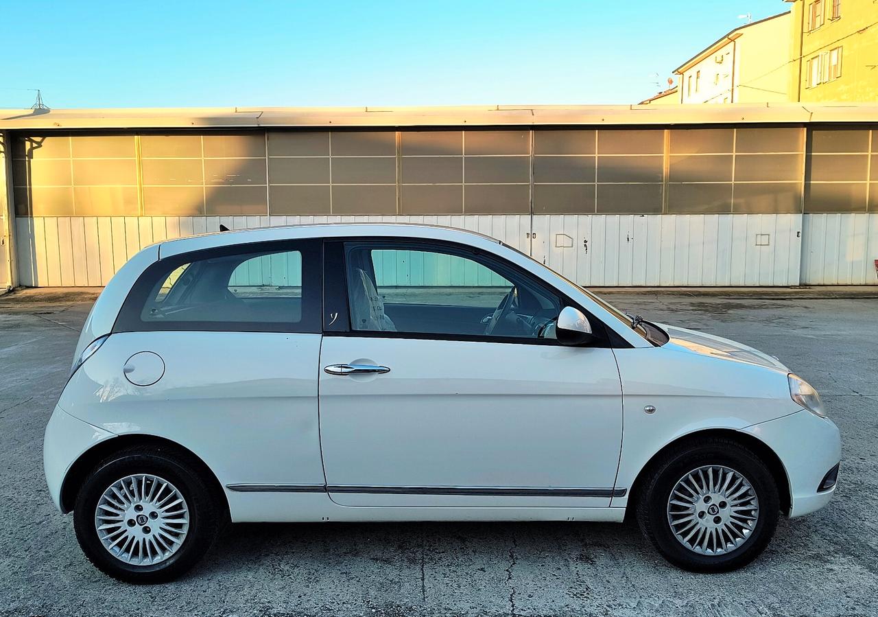 Lancia Ypsilon 1.2 69 CV *Ok Neopatentati*