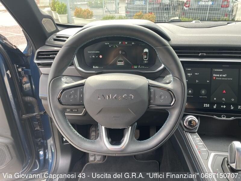 Lynk & Co 01 01 PHEV