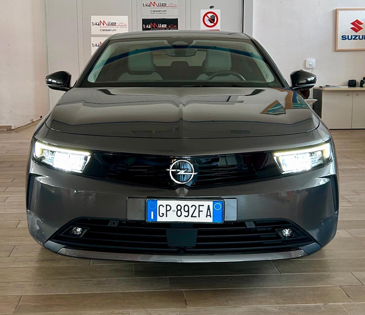 Opel Astra 1.2 Turbo 130 CV Business Elegance
