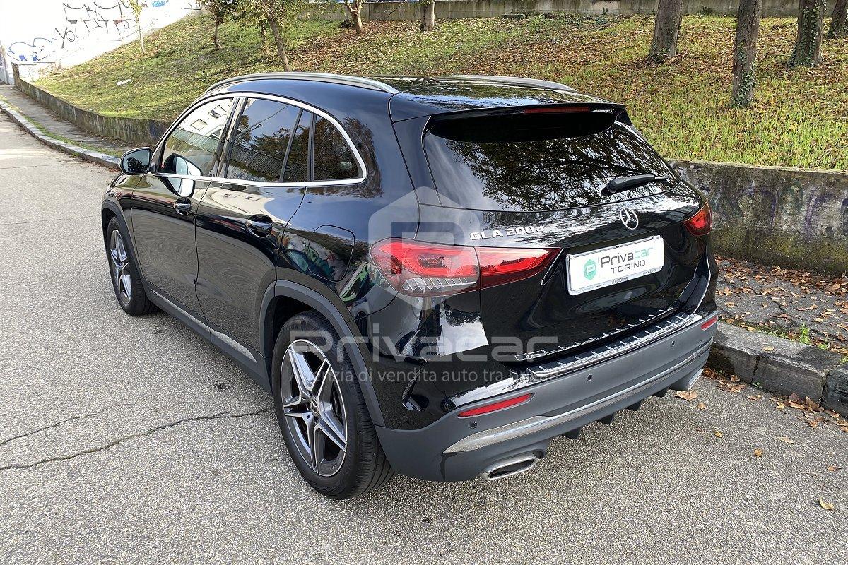 MERCEDES GLA 200 d Automatic Premium