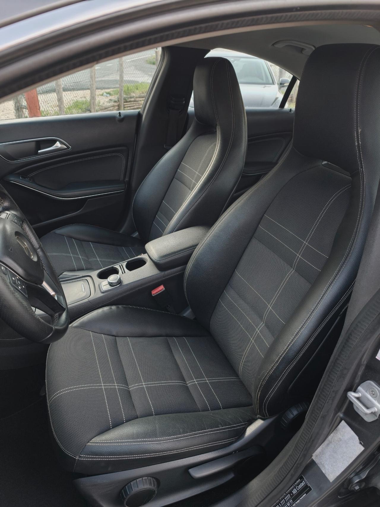 Mercedes-benz CLA 220 CDI Automatic Premium