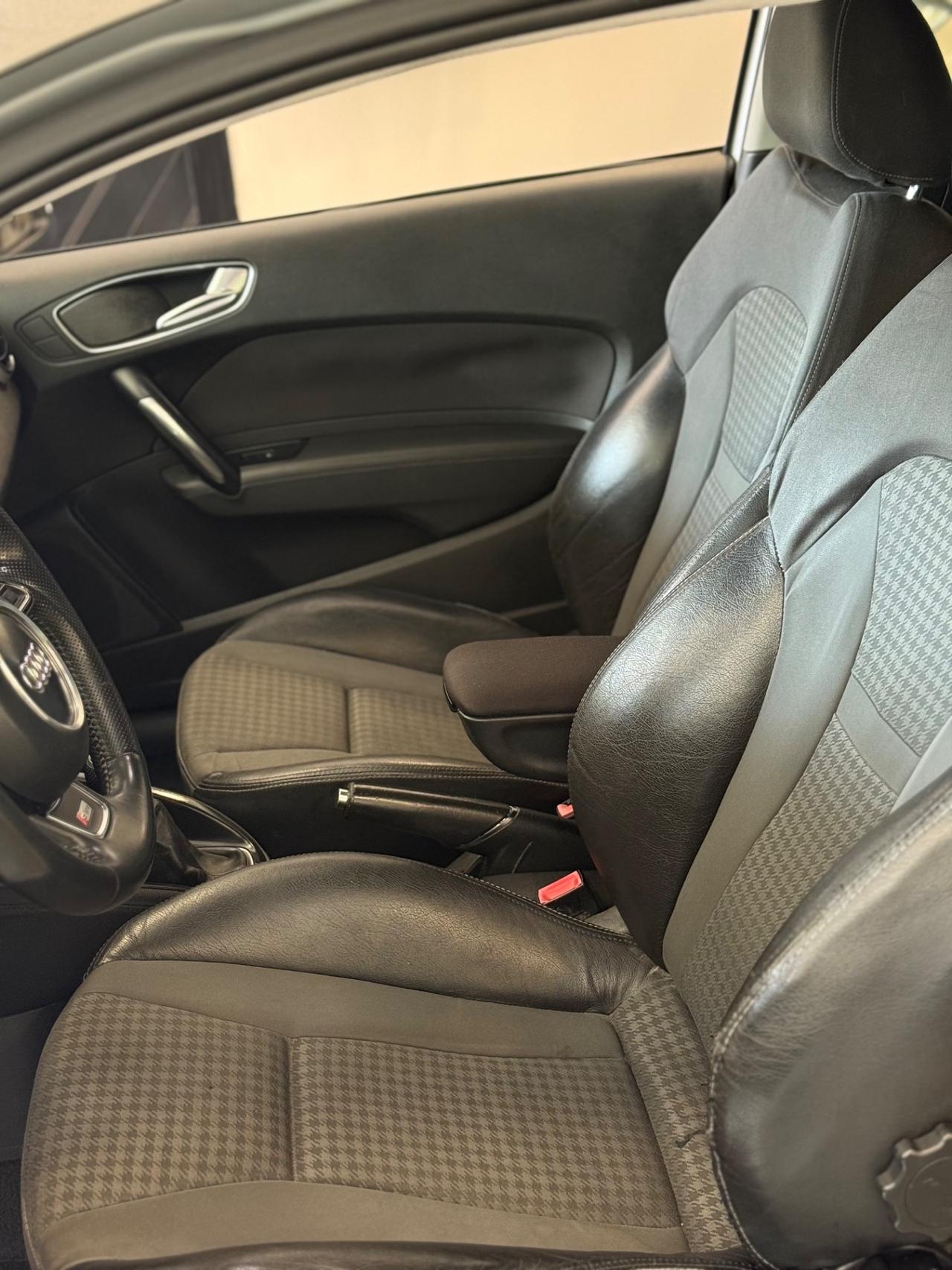 Audi A1 1.6 TDI 105 CV Ambition