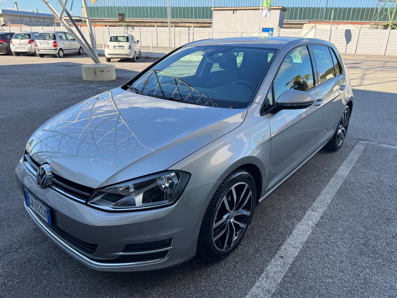 Volkswagen Golf 1.6 TDI DSG 5p. Highline 2015