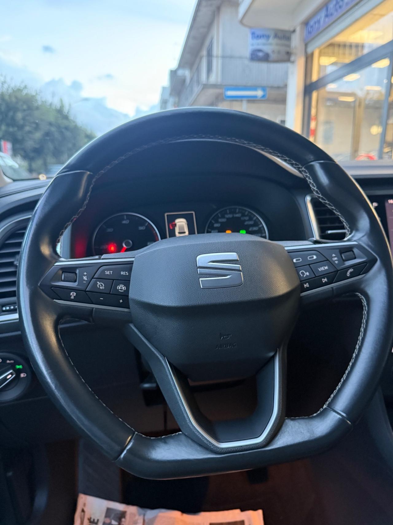 Seat Ateca 2.0 tdi Business CAMBIO DSG ,NAVI,TELECAMERA,APPLE CARPLAY,FULL LED,KM CERTIFICATI