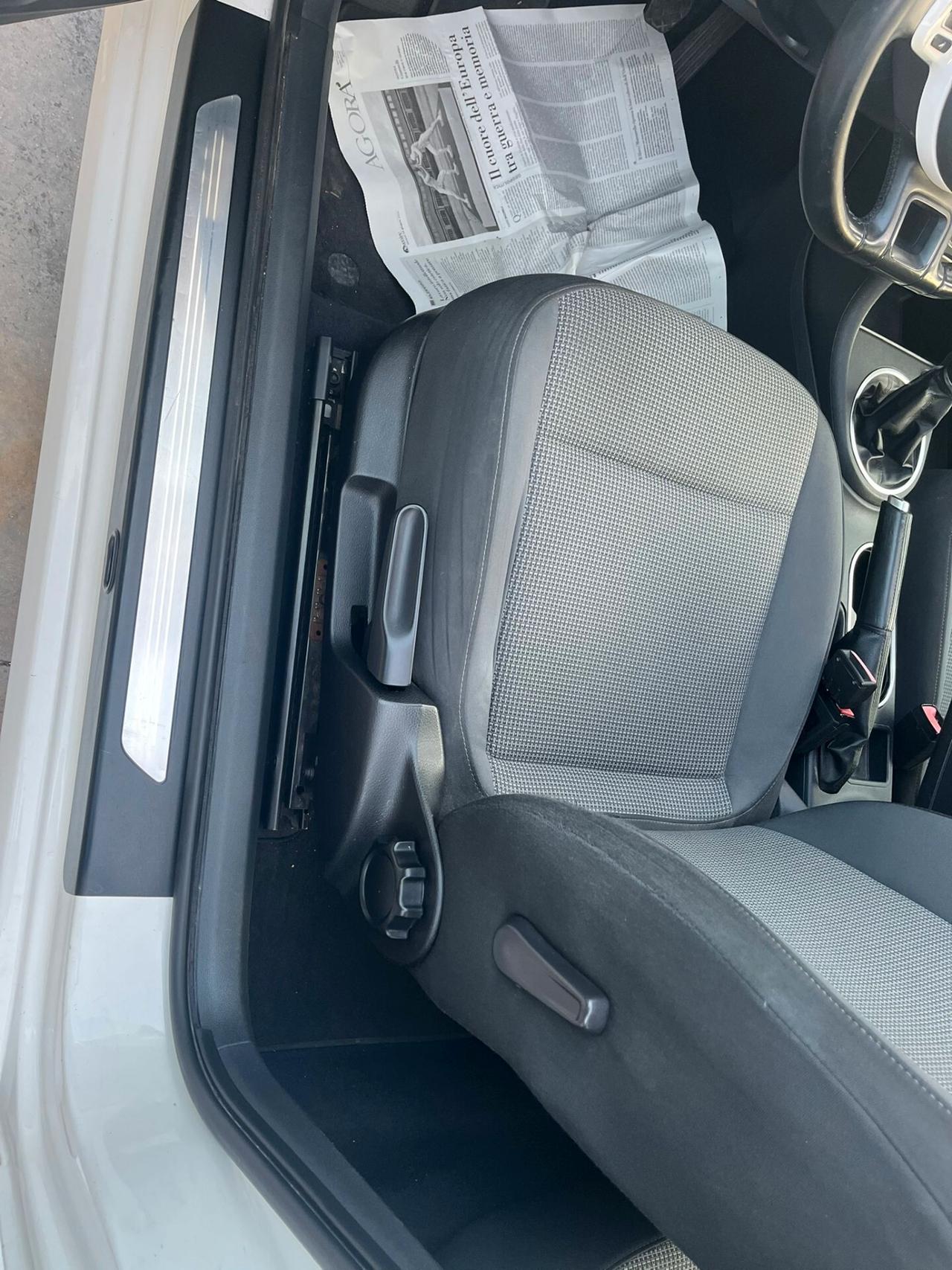 Volkswagen Maggiolino 1.6 TDI Design