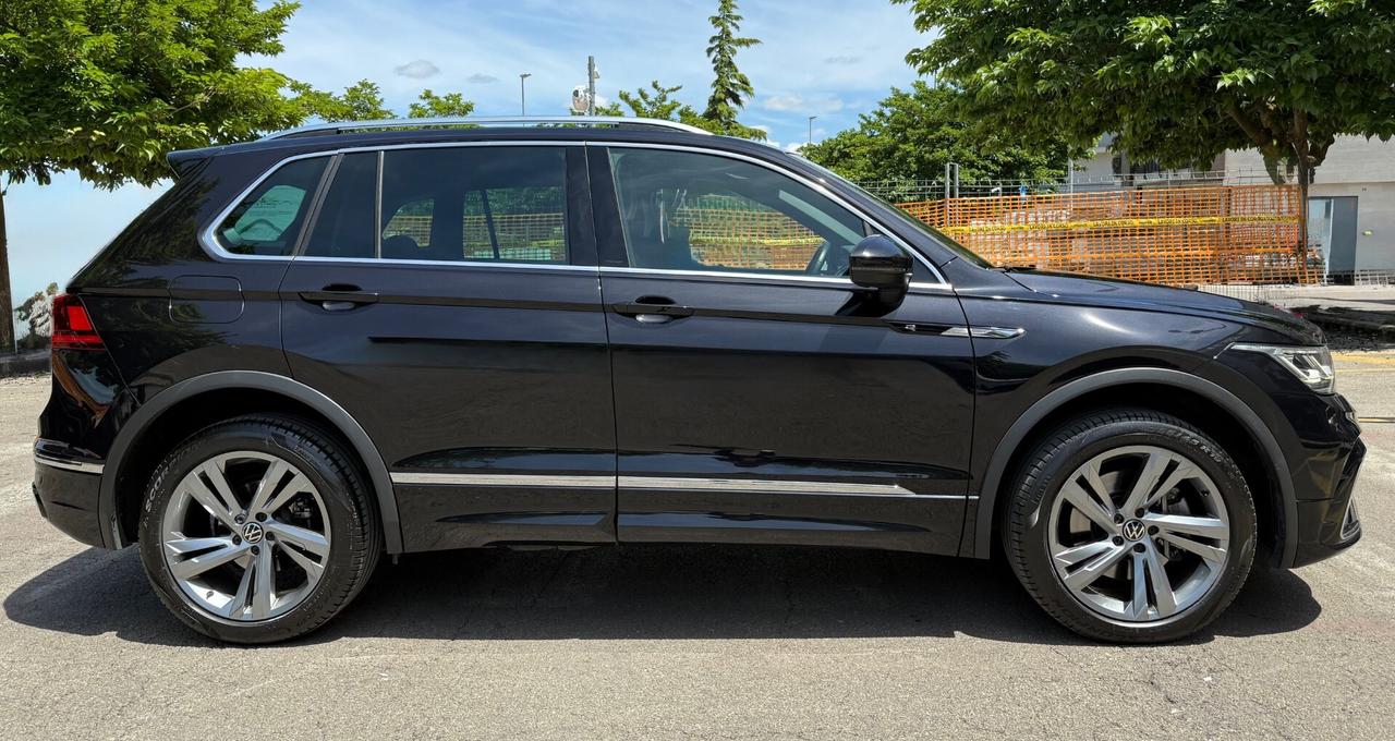 Volkswagen Tiguan 2.0 Tdi 200CV R Line 4Mot DSG