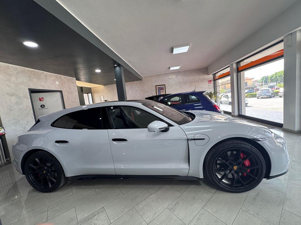 Porsche Taycan GTS #5837