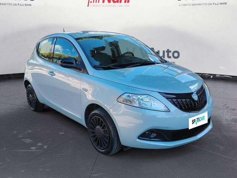 Lancia Ypsilon Ypsilon 1.0 FireFly 5 porte S&S Hybrid Silver