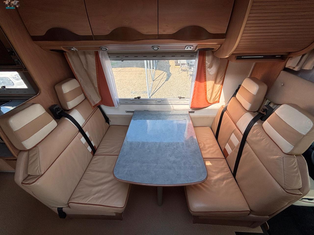 Bürstner A 747-2 ACTIVE - MANSARDATO CON AMPIO GARAGE PATENTE C