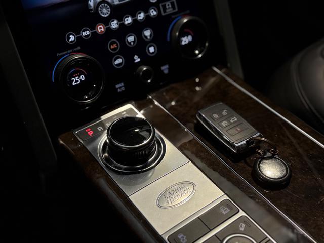 LAND ROVER Range Rover 3.0 TDV6 Vogue
