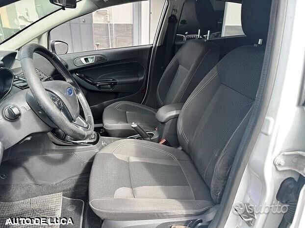 Ford fiesta 1.4 gpl serie titanium certificat nuov