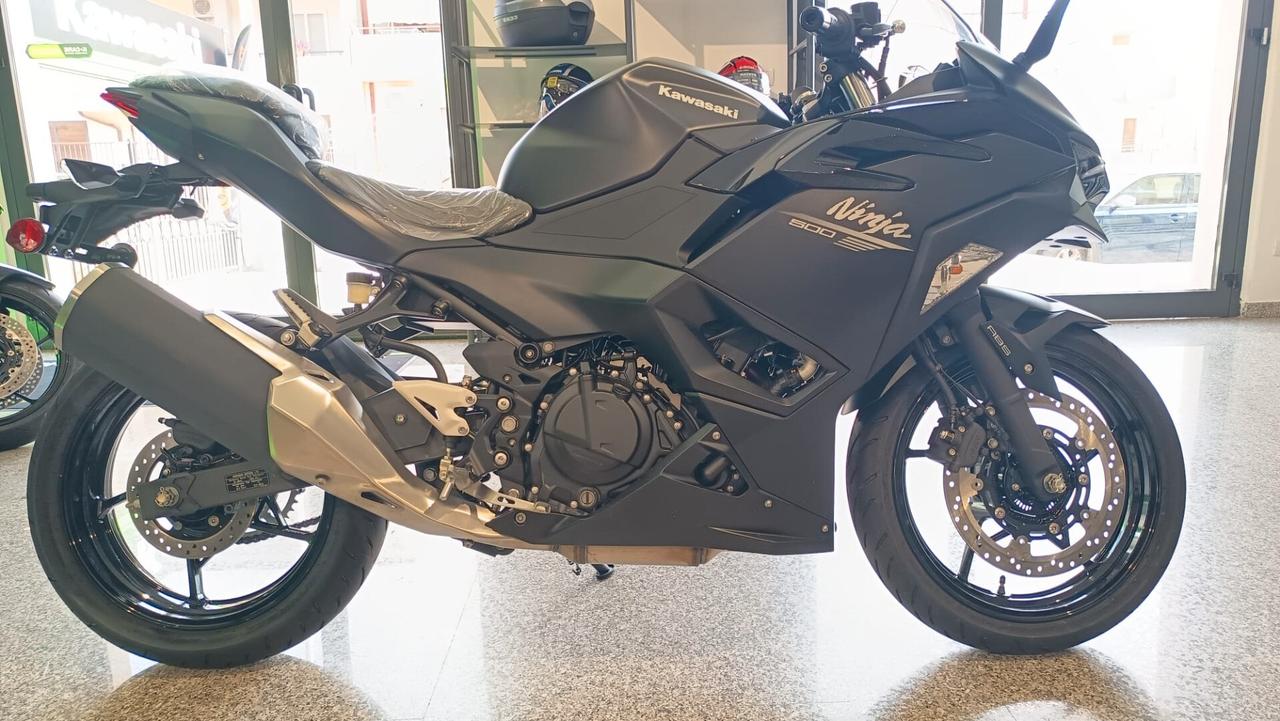 Kawasaki Ninja 500 sport