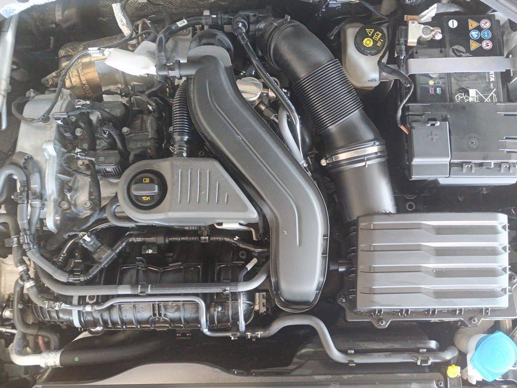 VOLKSWAGEN Golf 1.5 etsi edition plus 115cv dsg del 2024