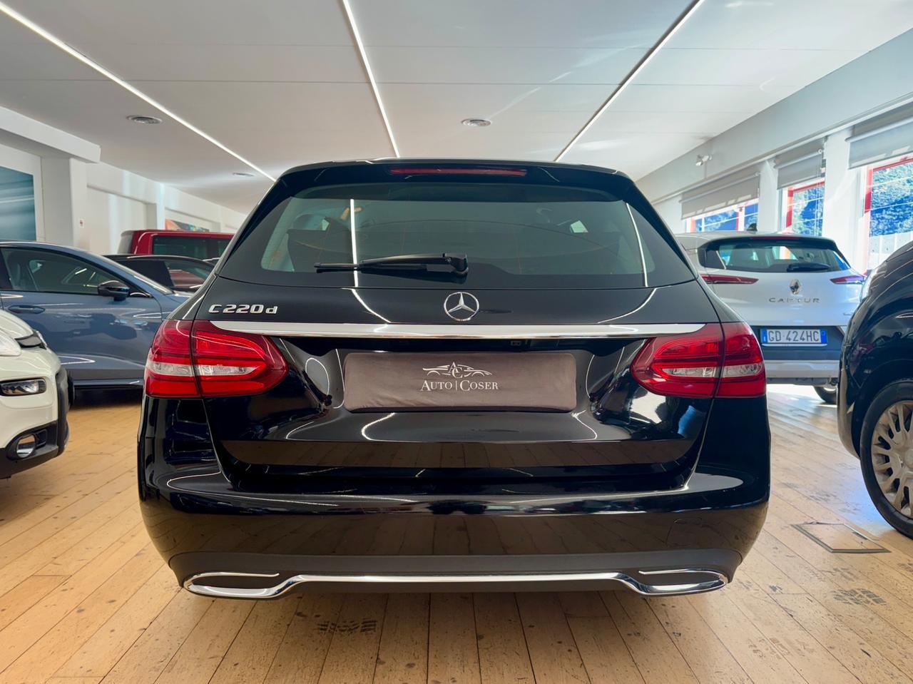 Mercedes-benz C 220 - SPORT - SOLO 76.000 KM