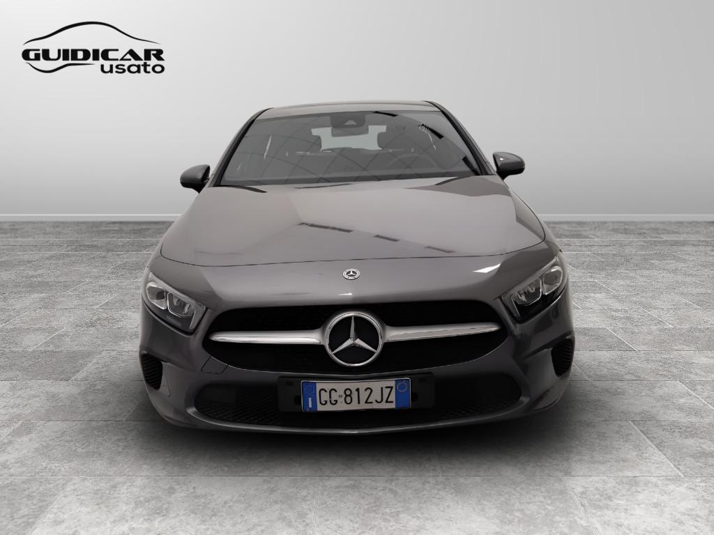 Mercedes-Benz Classe A - W177 2018 - A 180 d Sport auto