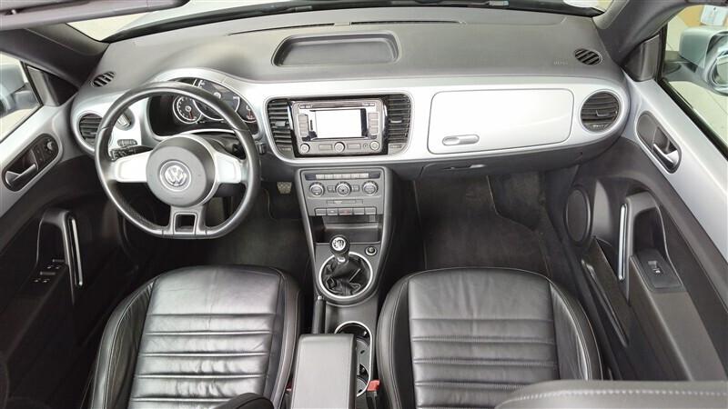 Volkswagen Maggiolino Cabrio 1.2 TSI Design !!! KM 76.800 !!!