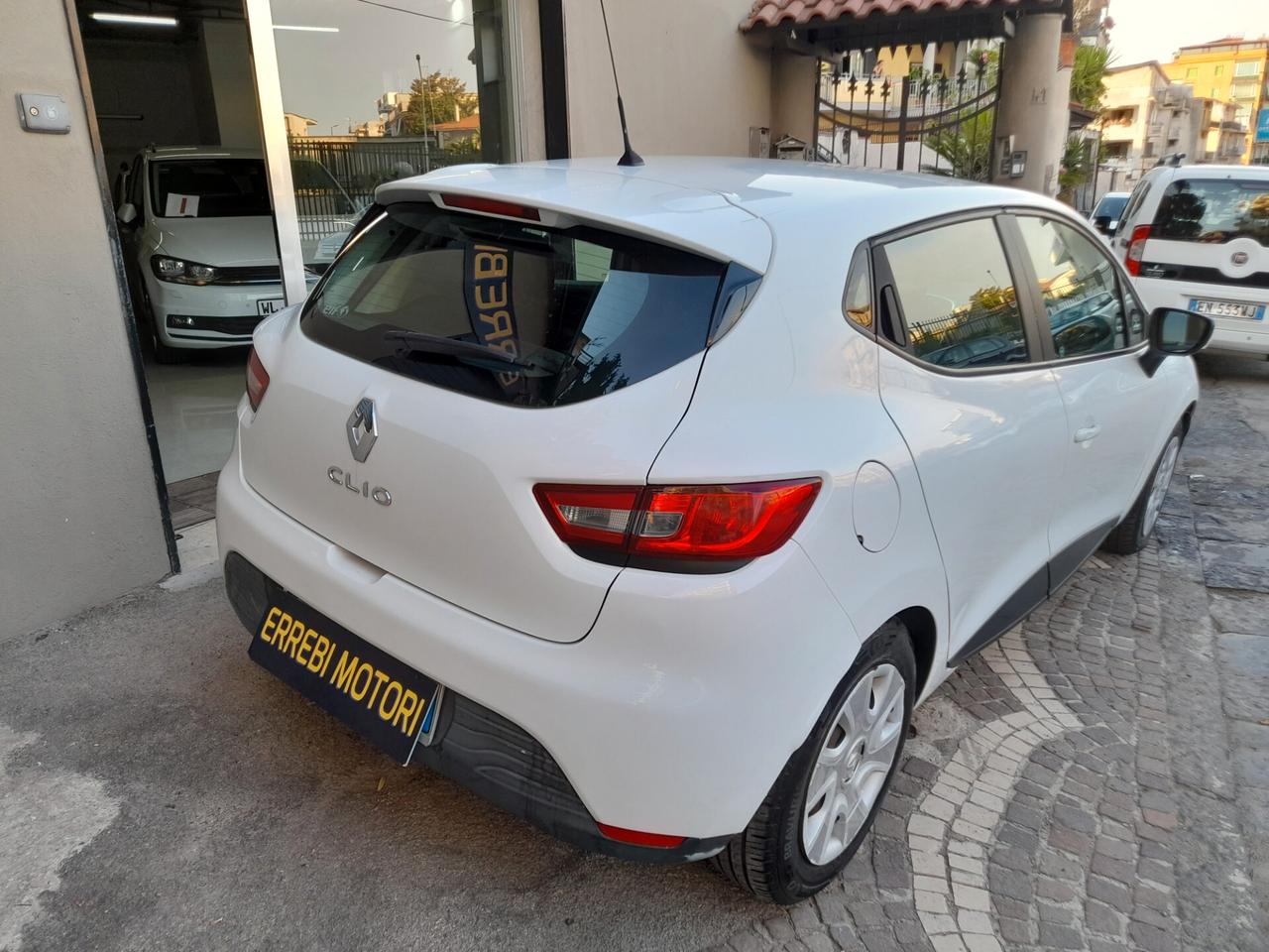 Renault Clio 1.2 75CV GPL 5 porte
