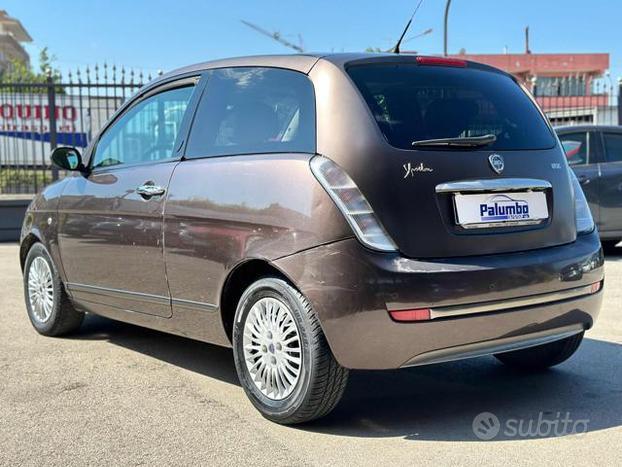 LANCIA Ypsilon VERSIONE VERSUS-CAMBIO-AUTOMATICO