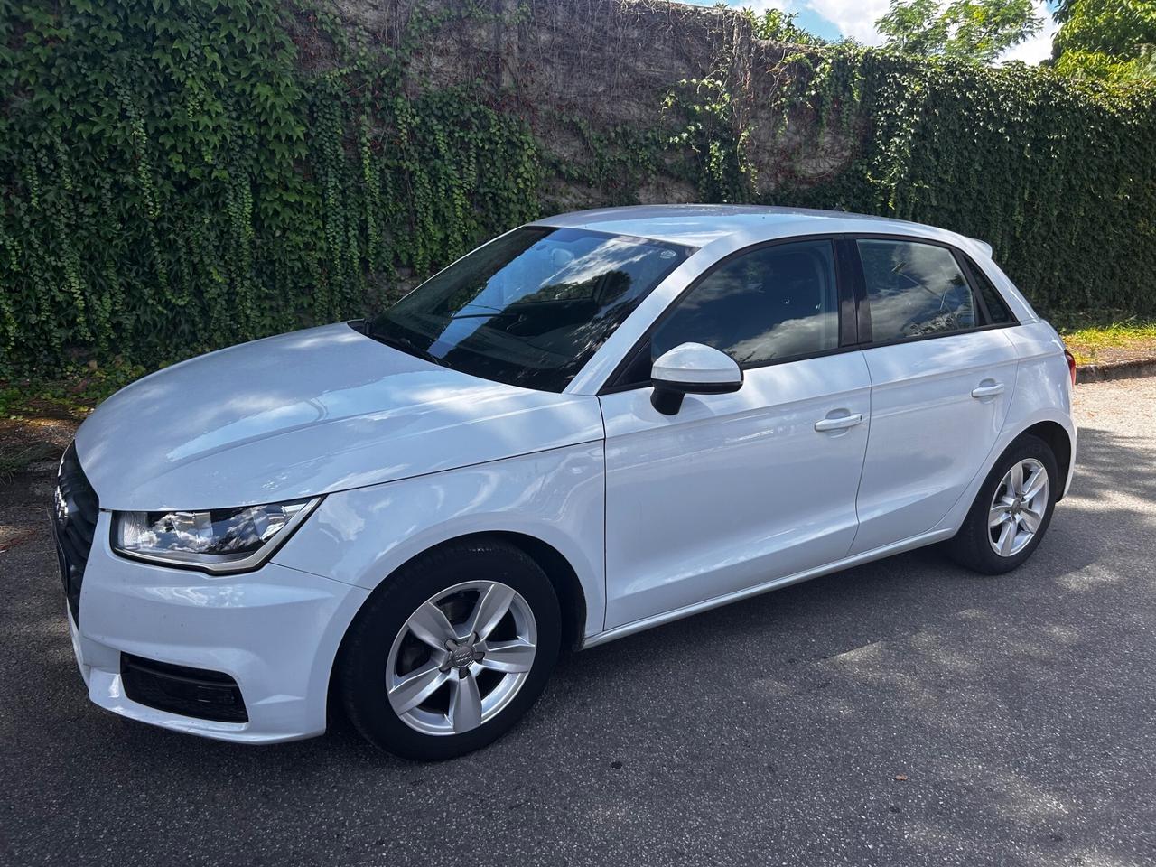 Audi A1 SPB 1.4 TDI Admired