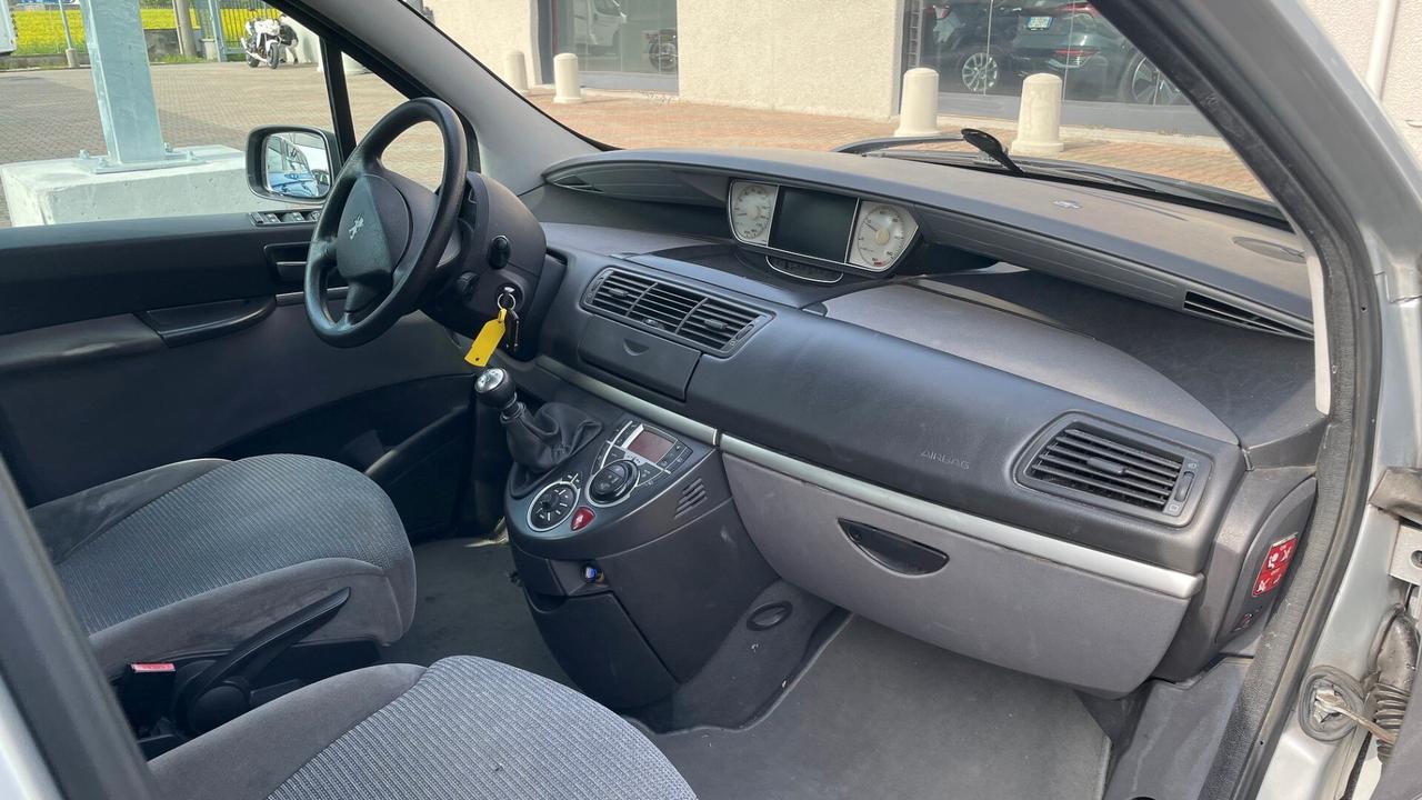 Peugeot 807 2.0 HDi FAP NORWEST