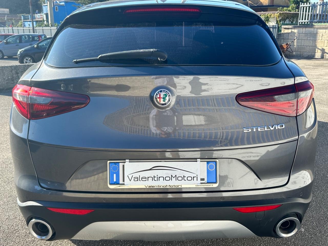 Alfa Romeo Stelvio 2.2 Turbodiesel 160 CV AT8 RWD Business