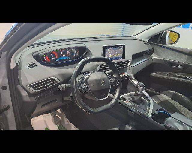 PEUGEOT 3008 1.6 bluehdi Business s&s 120cv