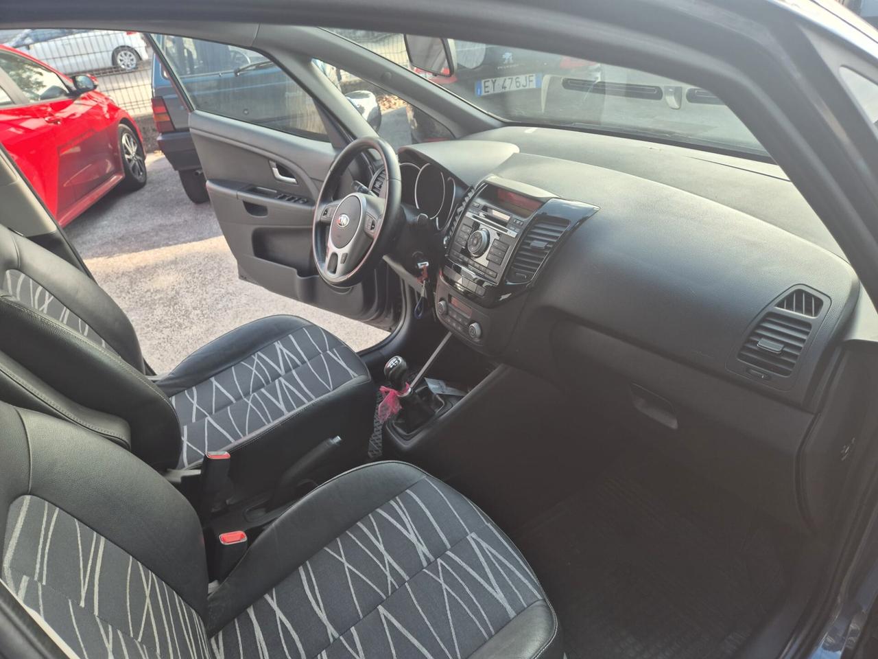 Kia Venga 1.4 EcoGPL Cool E6B--GPL Scad. 2036!!!