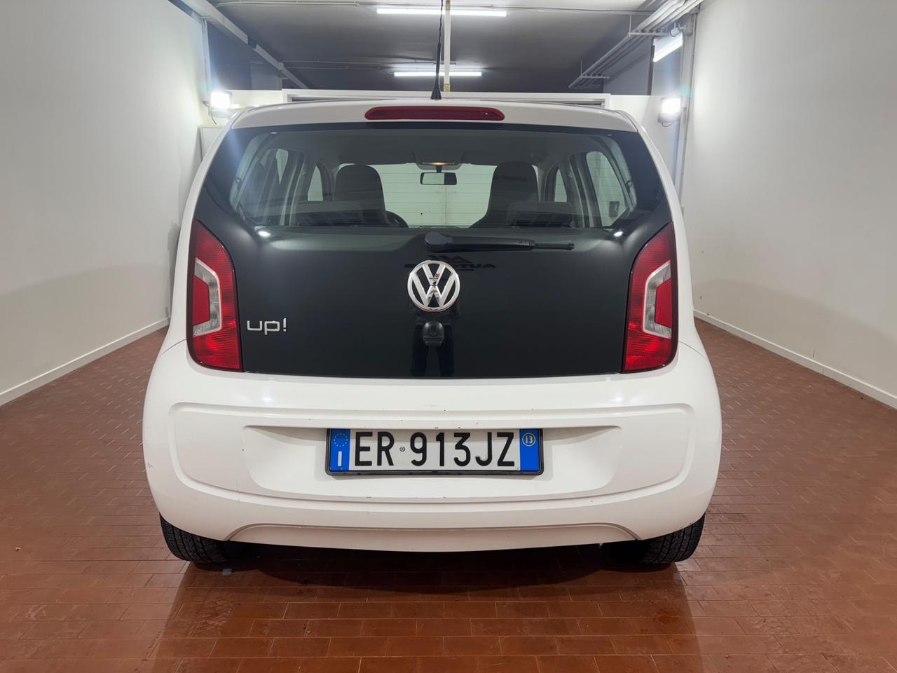 Volkswagen up! 1.0 75 CV 5p. high up!