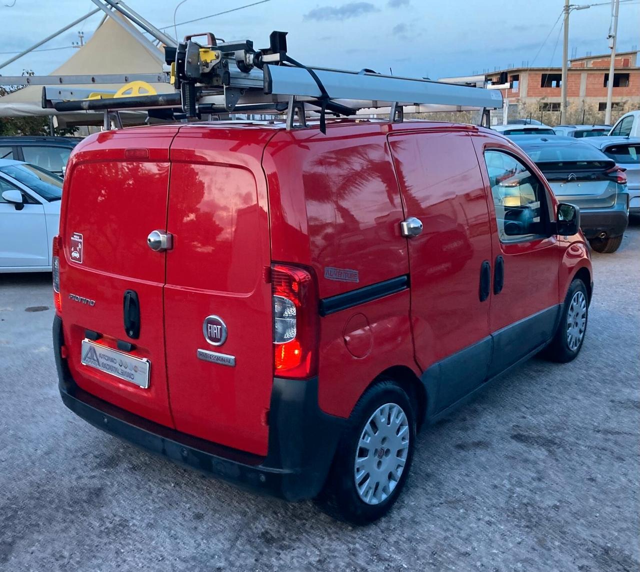 Fiat Fiorino 1.3 MJT 95CV Cargo Adventure Attrezzato