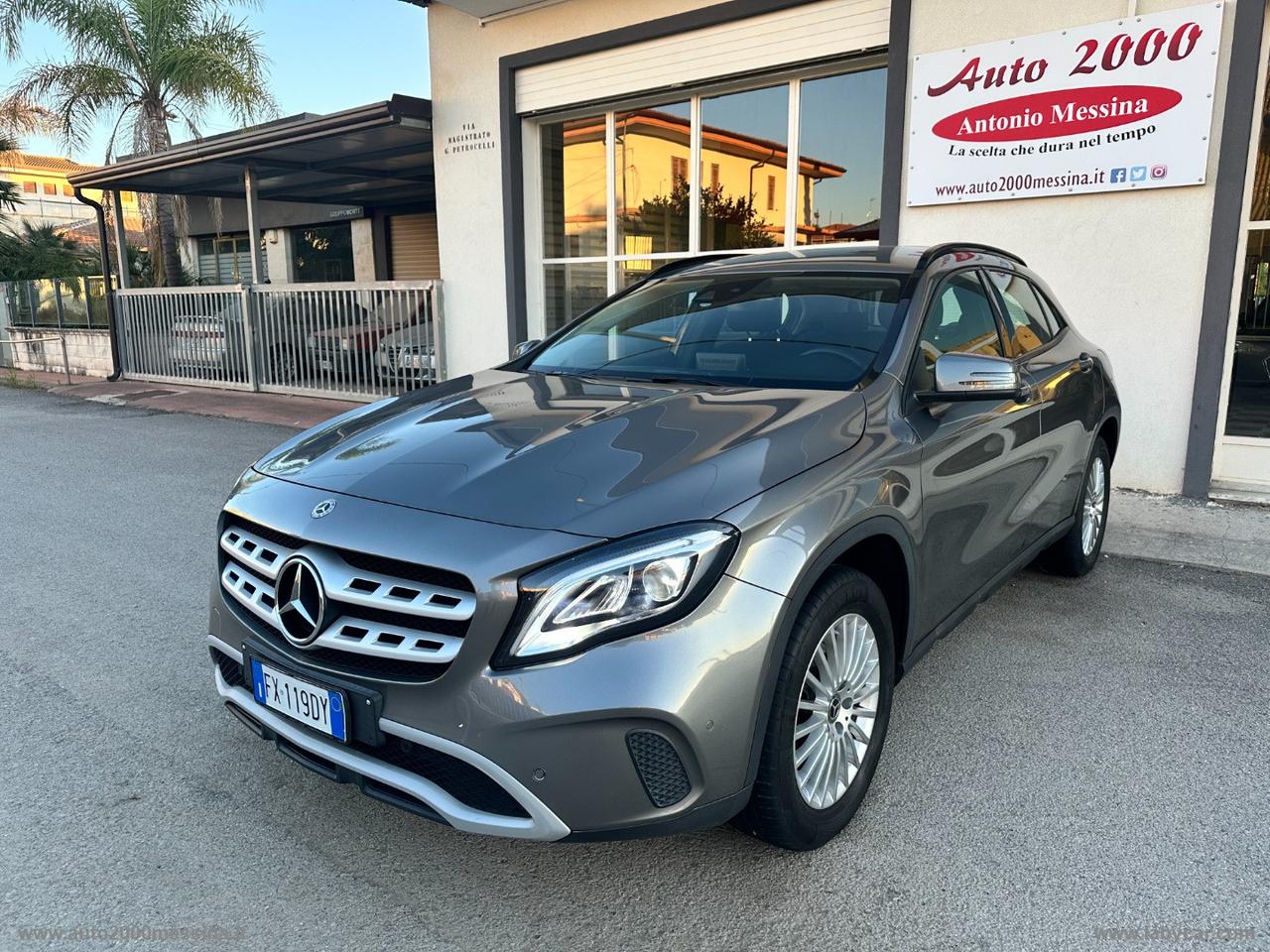MERCEDES-BENZ GLA 200 d Automatic Business Extra