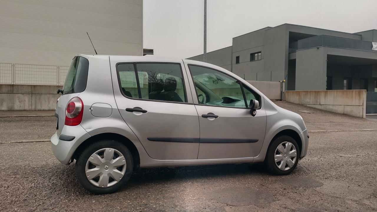 Renault Modus 1.2 Dynamique METANO