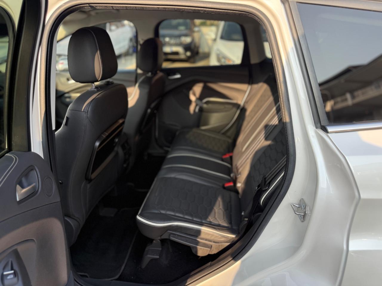 Ford Kuga 2.0 TDCI 180 CV S&S 4WD Powershift Vignale