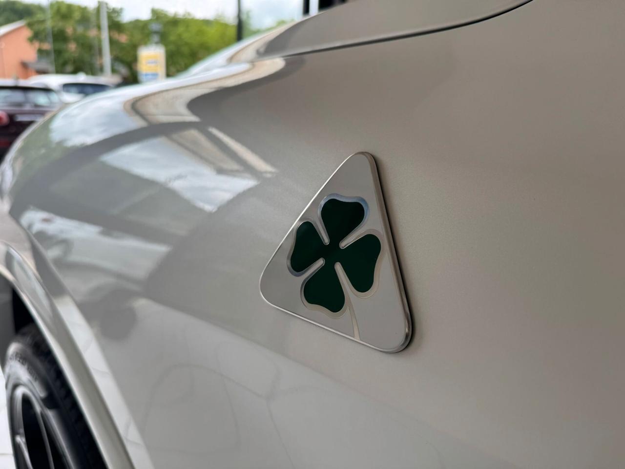 Alfa Romeo Stelvio 2.9 Bi-Turbo V6 510 CV AT8 Quadrifoglio