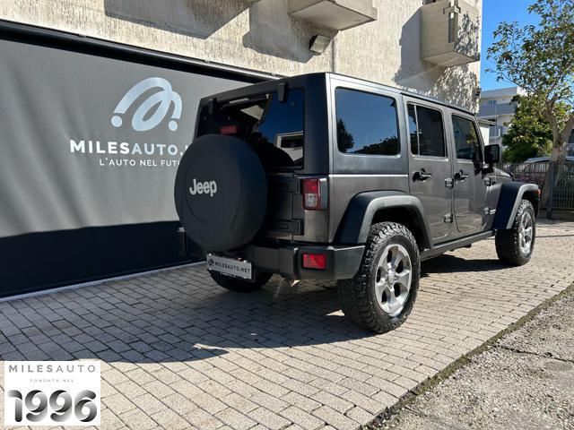 JEEP Wrangler Unlimited 2.8 CRD DPF Rubicon Auto