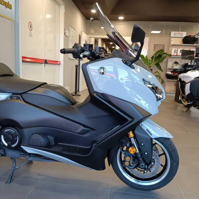 Yamaha T-Max 560 Tech Max - 2025