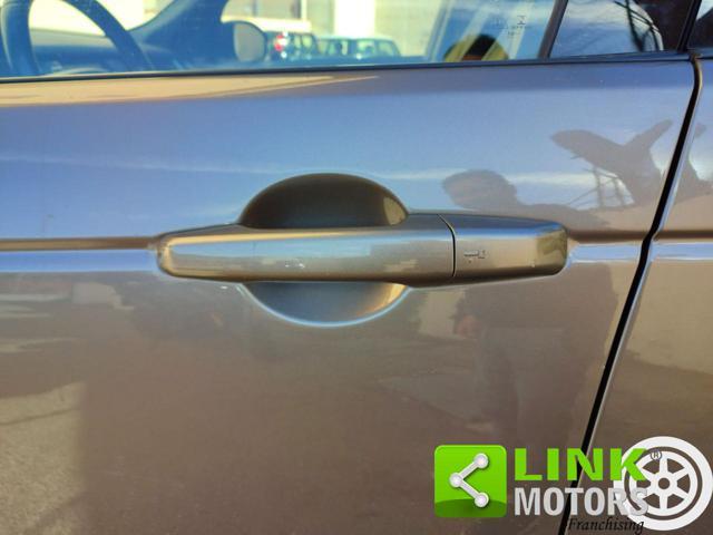 LAND ROVER Discovery Sport 2.2 SD4 HSE