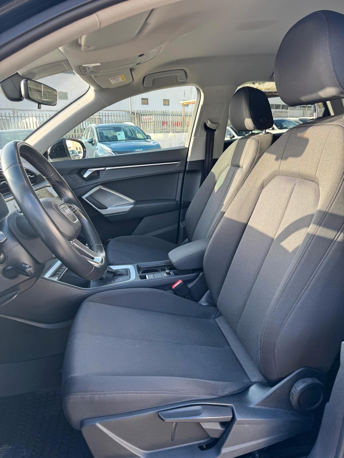 Audi Q3 35 TDI S tronic Business Plus "IN ARRIVO"