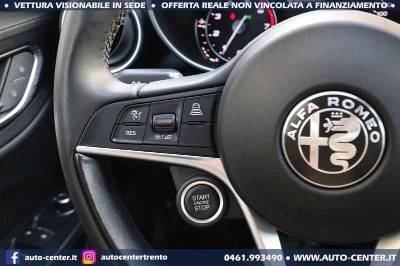 Alfa Romeo Giulia 2.0 Turbo 200CV AT8 B-Tech