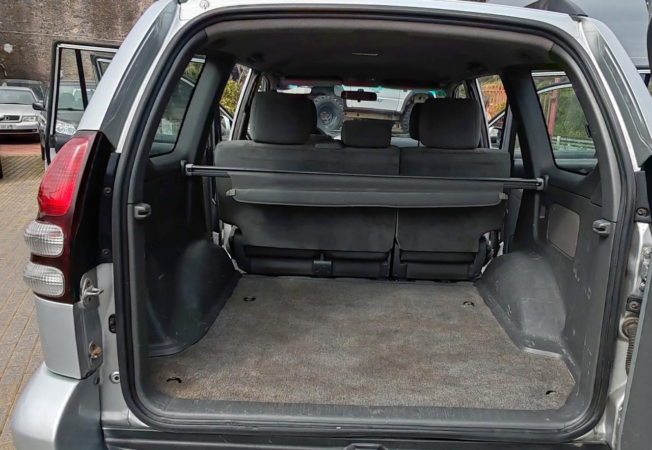 Toyota Land Cruiser 3.0 D-4D 16V 5 porte Sol